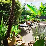 Les Terrasses De La Riviere 3*