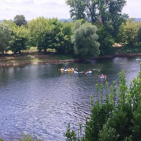 Les Terrasses De La Riviere Bed & Breakfast *